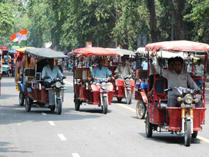 Centre to float bulk tenders for E-rickshaws