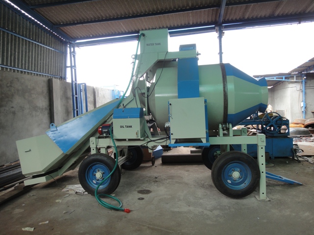 Reversible Concrete Mixers
